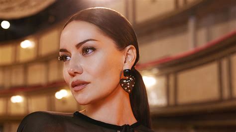 fahriye evcen rolex saat|Fahriye Evcen’in kürkü olay oldu! .